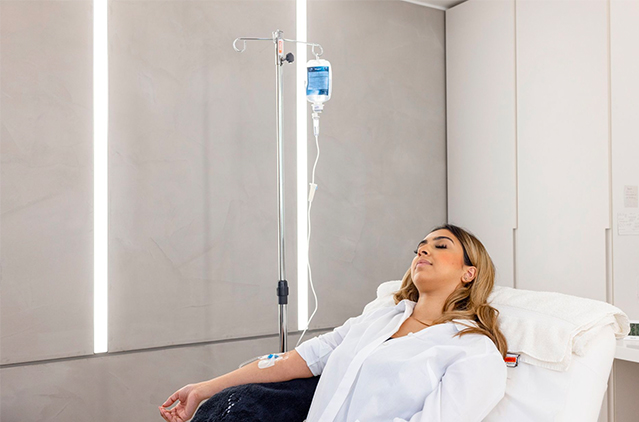 A Guide to IV Drip for Skin / Hair / Body - Kosmoderma