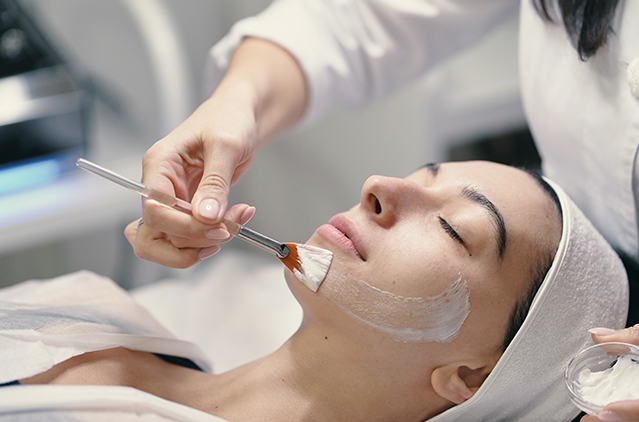 Your Complete Guide to Deep Phenol Peel | Kosmoderma
