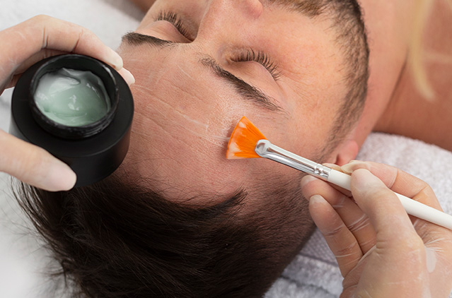 Leaked: The Reasons For Bangalorean Men To Opt For Chemical Peels? | Kosmoderma