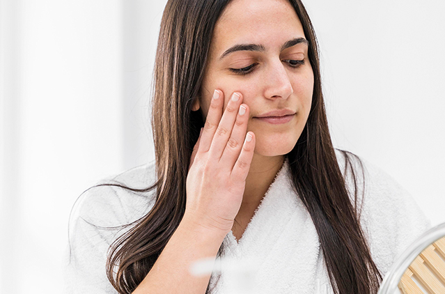 Struggling with Dry Skin? Discover How HydraFacial Deeply Hydrates | Kosmoderma