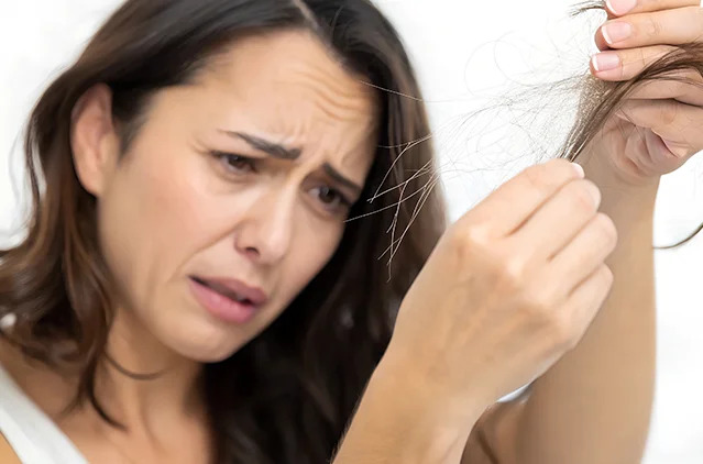 Effective Hair Loss Treatment for Women: Practical Solutions That Work in 2025 | Kosmoderma