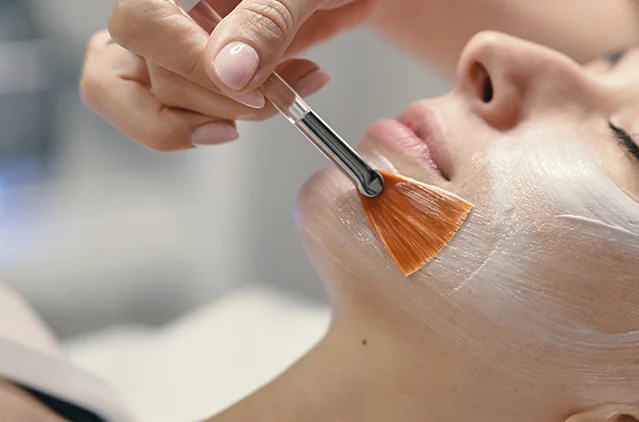 Oxygeneo Facial Benefits: How Oxygeneo Gives an Instant Glow | Kosmoderma